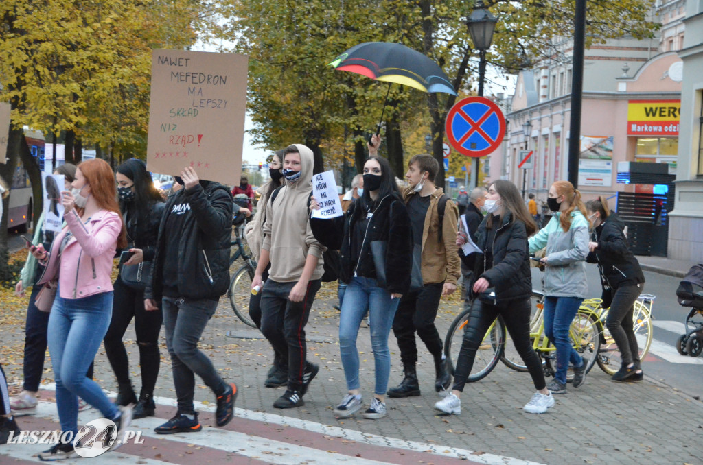Strajk Kobiet. Blokada ulic w Lesznie