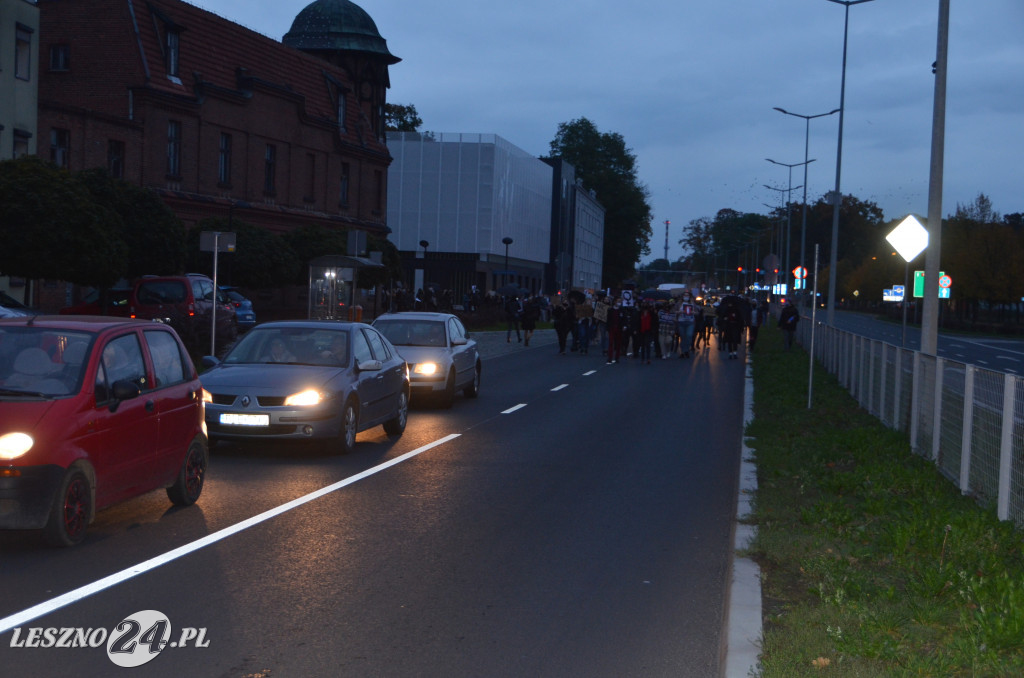 Strajk Kobiet. Blokada ulic w Lesznie