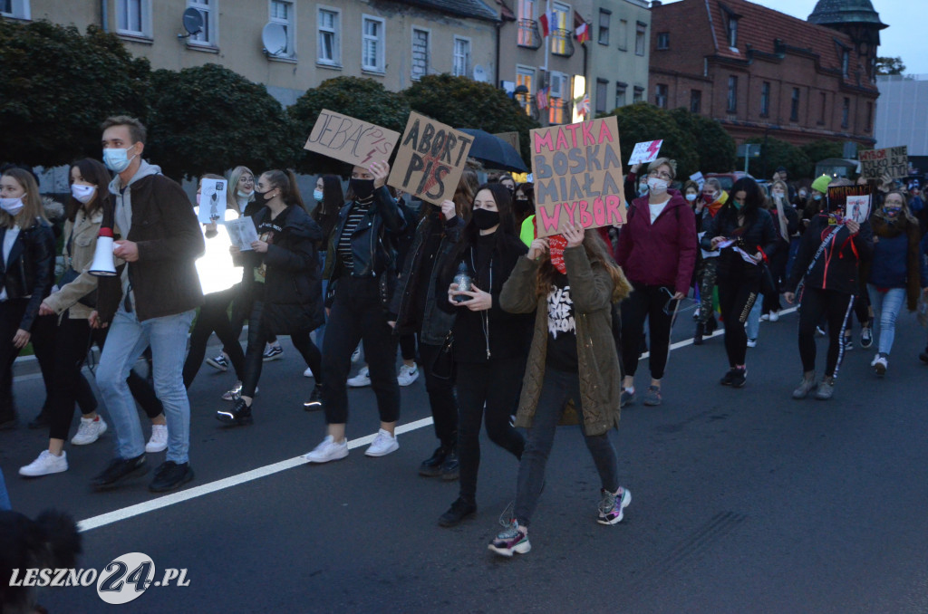 Strajk Kobiet. Blokada ulic w Lesznie
