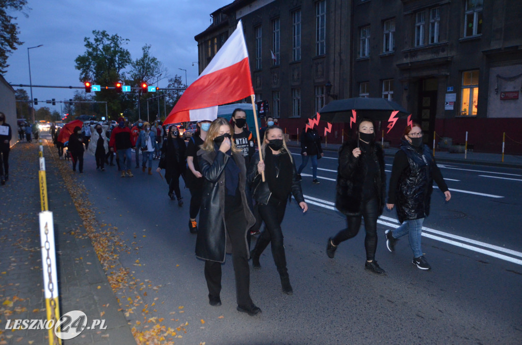 Strajk Kobiet. Blokada ulic w Lesznie