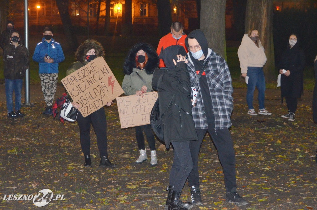 Protest Kobiet w Lesznie. Ostatni marsz.