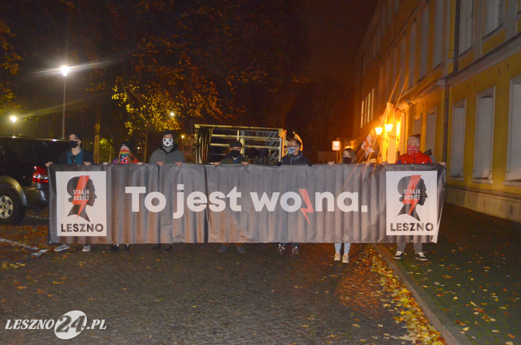 Protest Kobiet w Lesznie. Ostatni marsz.