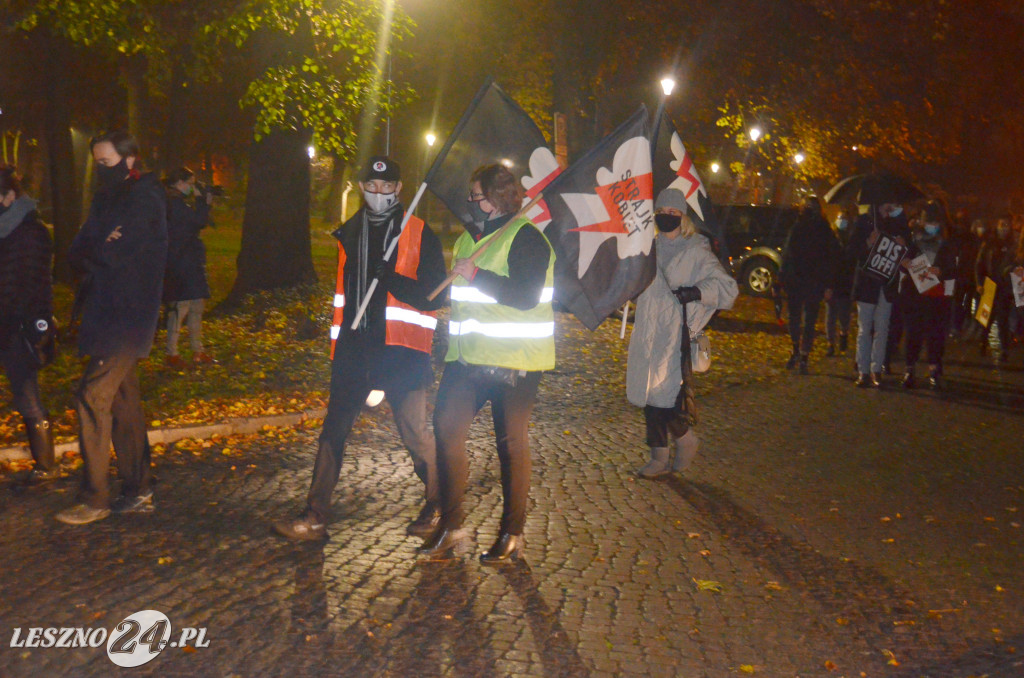 Protest Kobiet w Lesznie. Ostatni marsz.