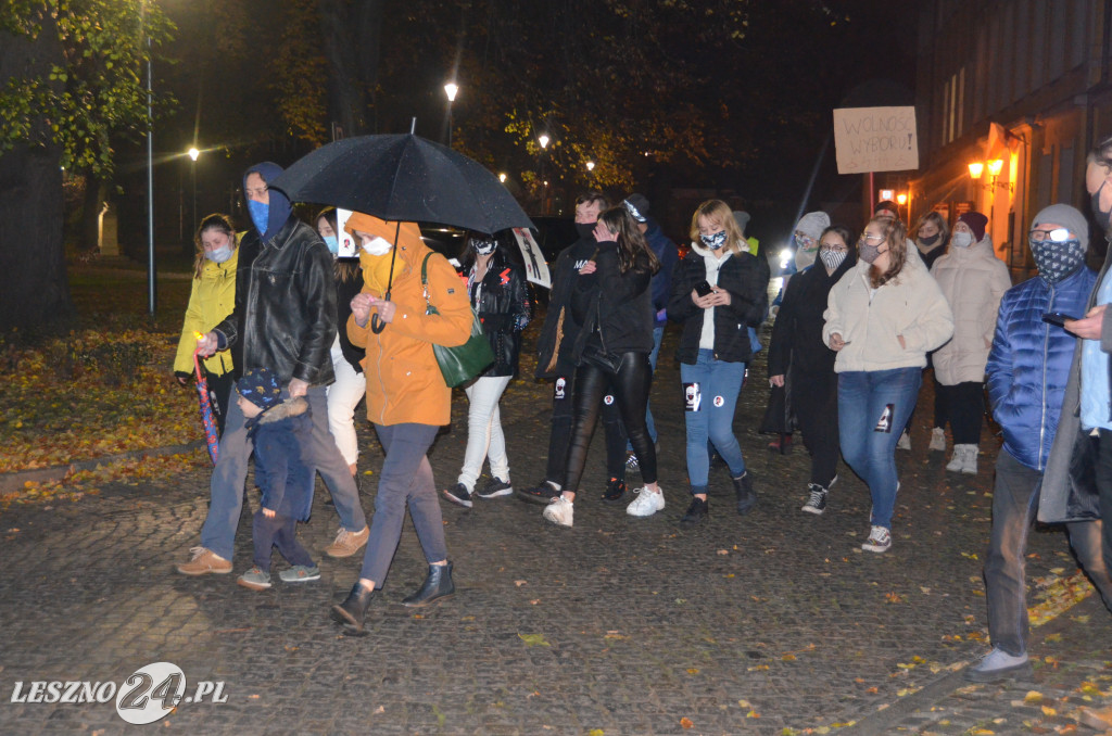 Protest Kobiet w Lesznie. Ostatni marsz.