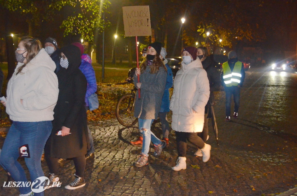 Protest Kobiet w Lesznie. Ostatni marsz.