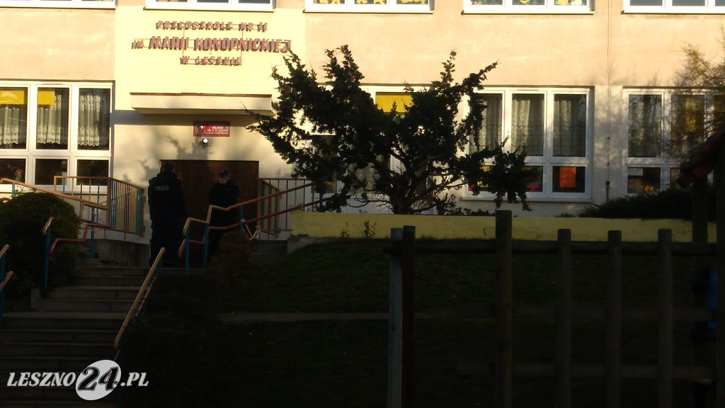 Alarm bombowy w przedszkolu w Lesznie