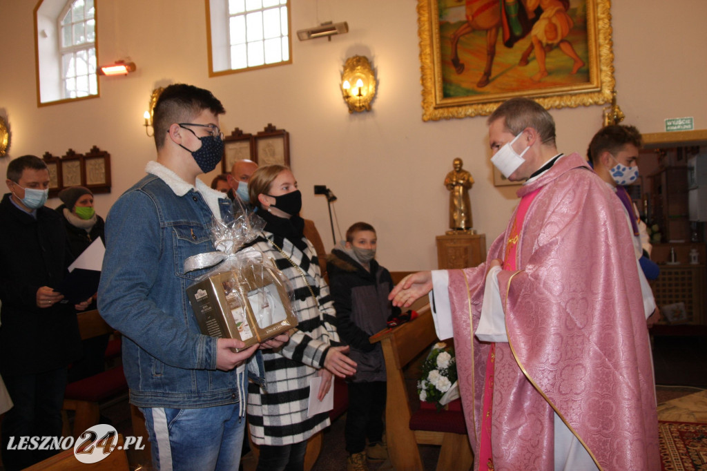 Parafianie pożegnali proboszcza