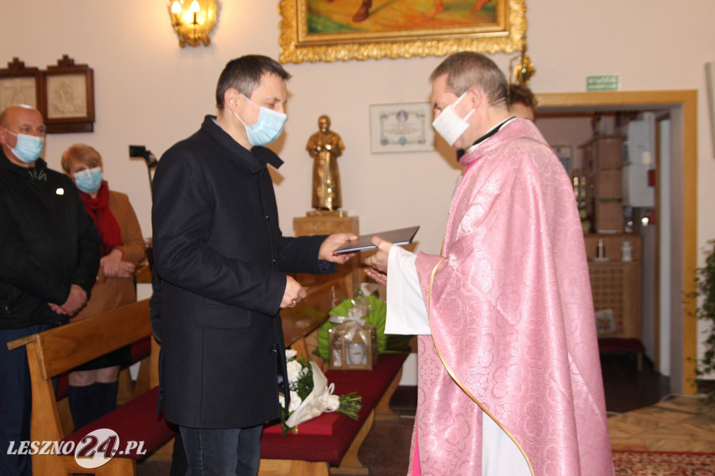 Parafianie pożegnali proboszcza