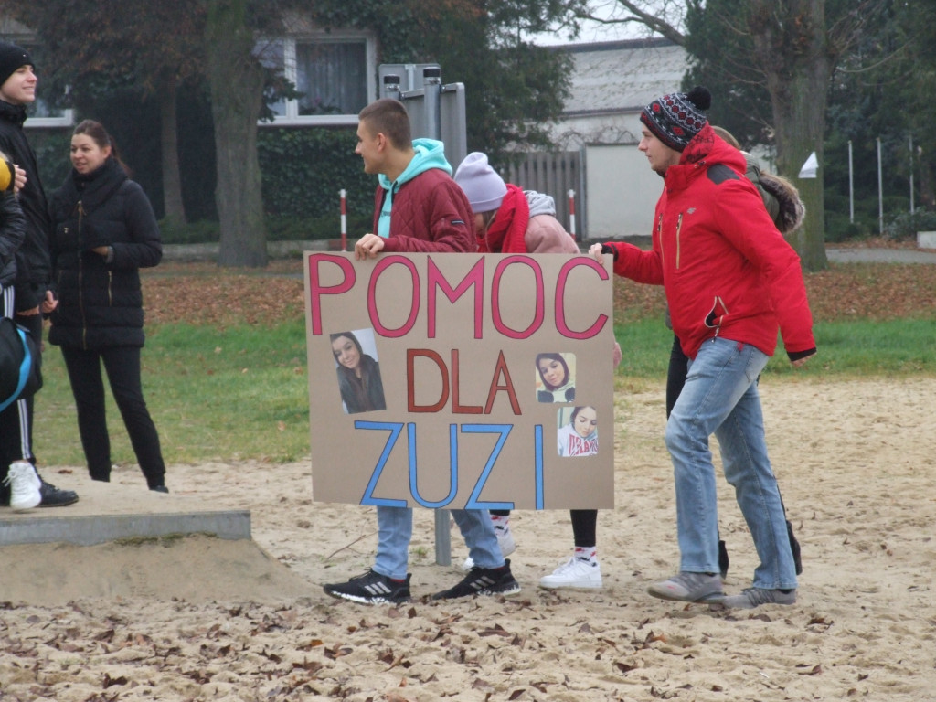 Morsowali dla Zuzi. Każdy może pomóc 19-latce