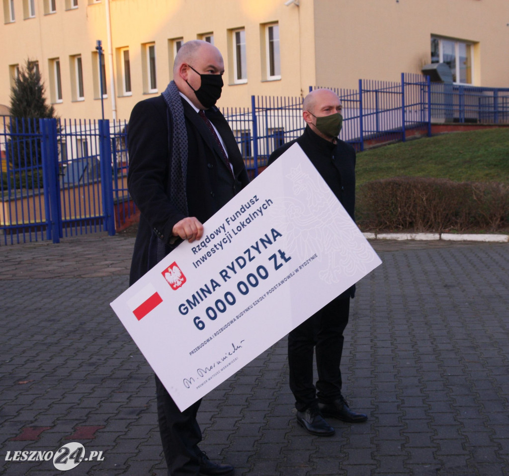 Czek przekazany, inwestycje obejrzane