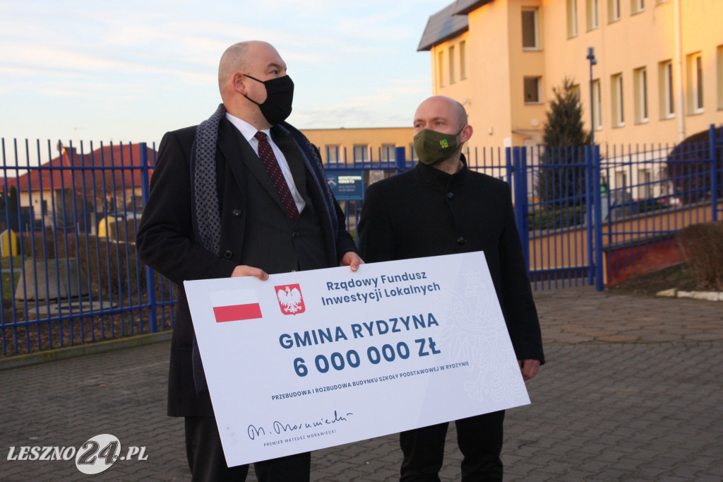 Czek przekazany, inwestycje obejrzane