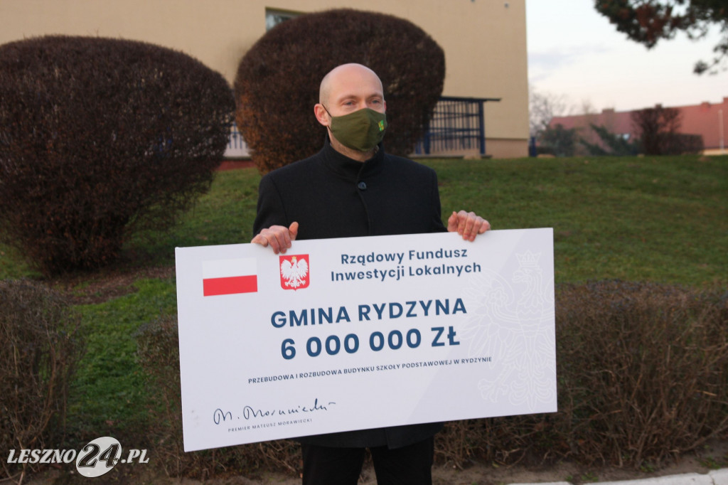 Czek przekazany, inwestycje obejrzane