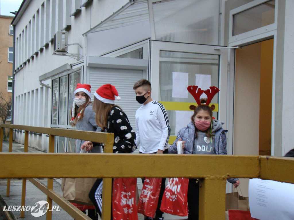 Paczki dla seniorów już dostarczone