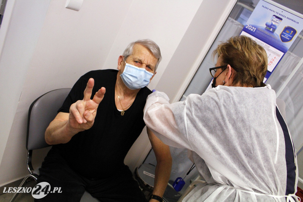 Pierwsi seniorzy w Lesznie zaszczepieni przeciwko Covid-19