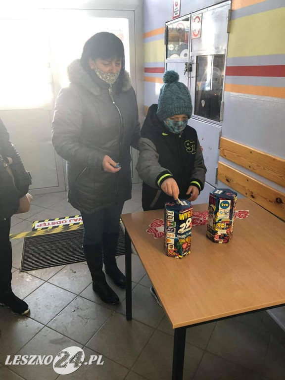 Wolontariusze WOŚP 2021 w Lesznie i powiecie