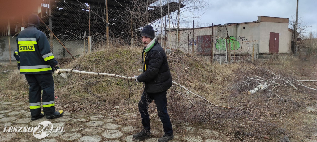 OSP Leszno Gronowo pomaga stowarzyszeniu