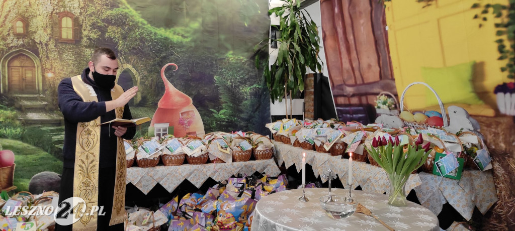 Święconki i paczki nie tylko dla seniorów
