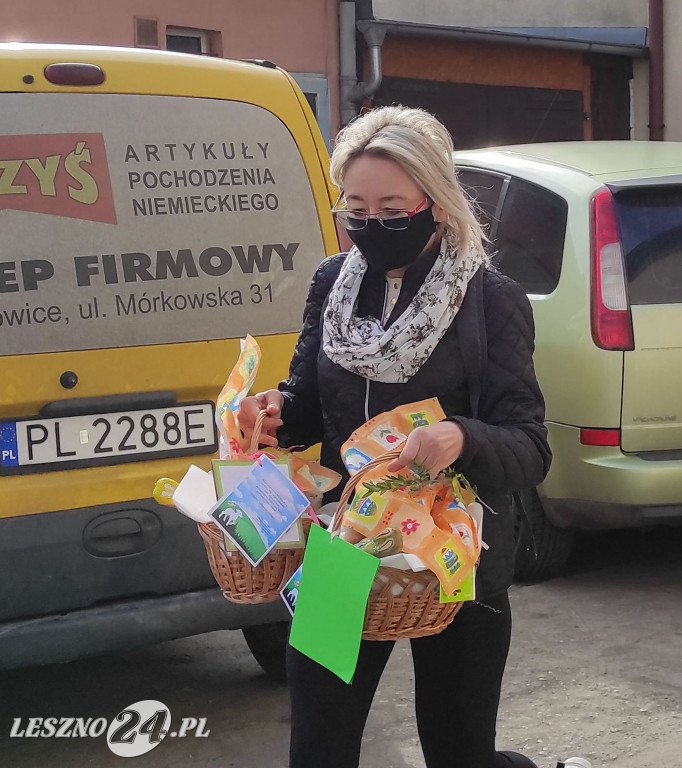 Święconki i paczki nie tylko dla seniorów