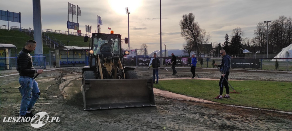 Szykują tor na tegoroczny sezon