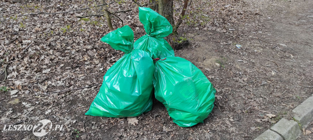 Harcerze wyzbierali śmieci