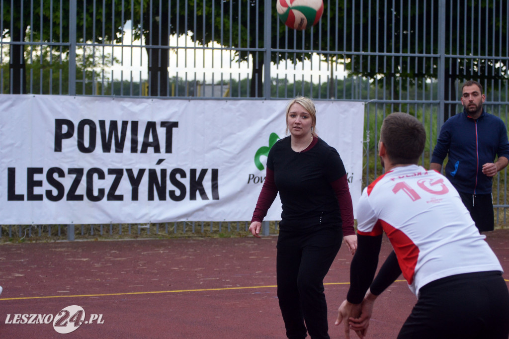 Grali i pomagali na Orliku w Garzynie