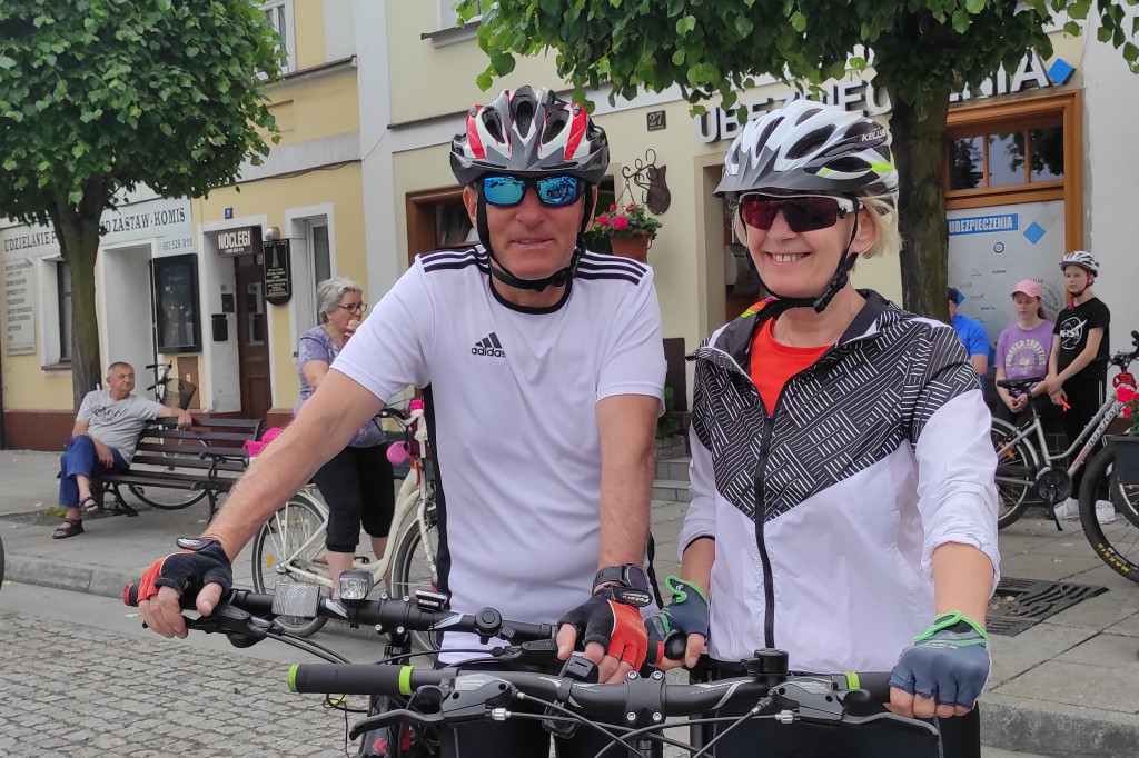 Rowerami z Rydzyny do Tworzanek