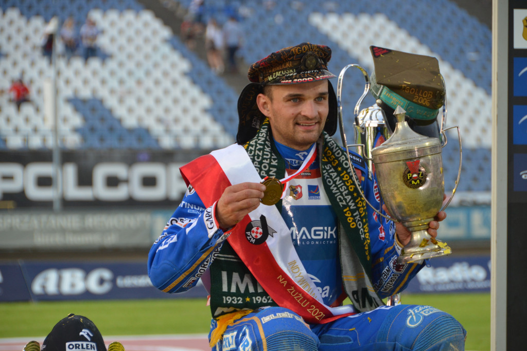 IMP Leszno 21