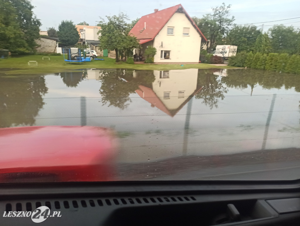Burza w Lesznie, zalane Gronowo