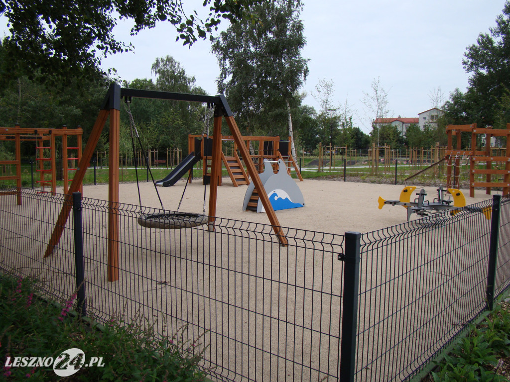 Nowy park przy ul. Unii Europejskiej w Lesznie