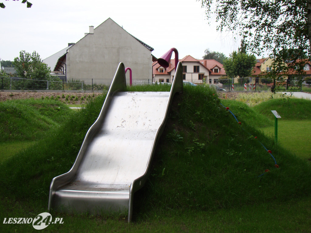 Nowy park przy ul. Unii Europejskiej w Lesznie