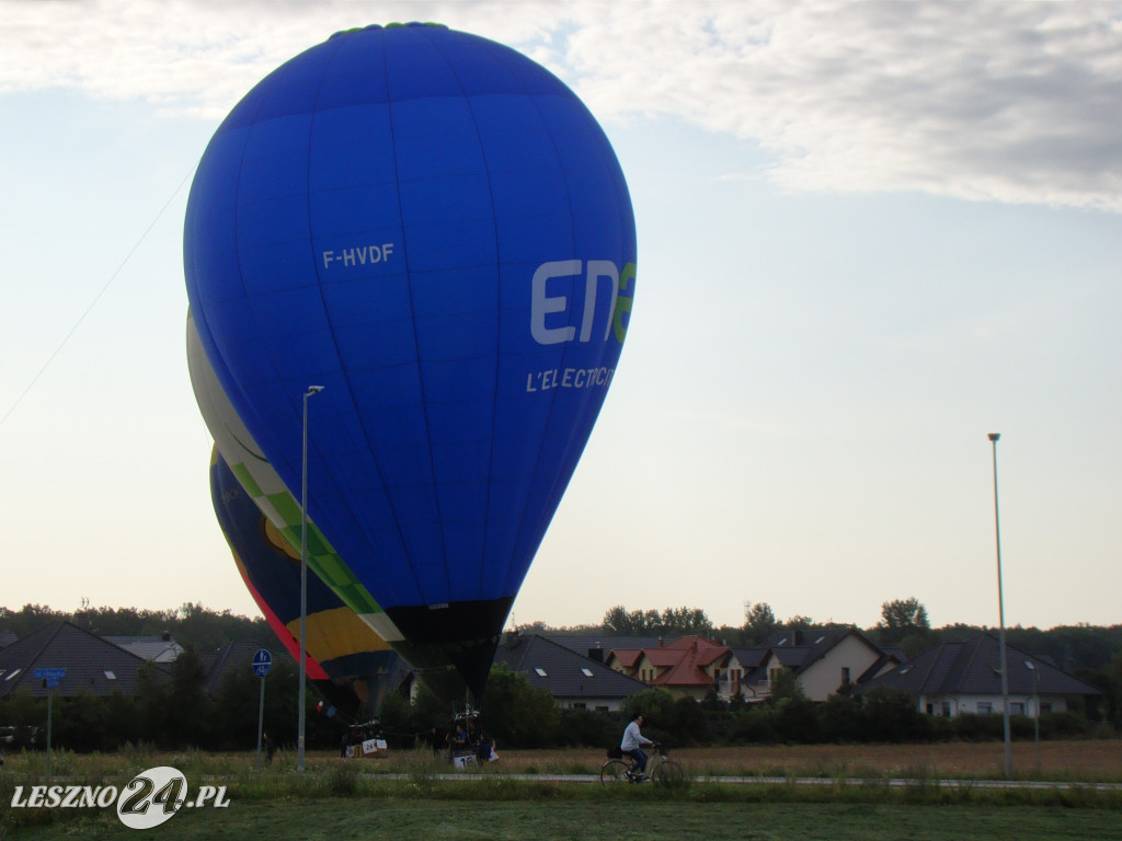 Pierwszy dzień zawodów balonowych w Lesznie