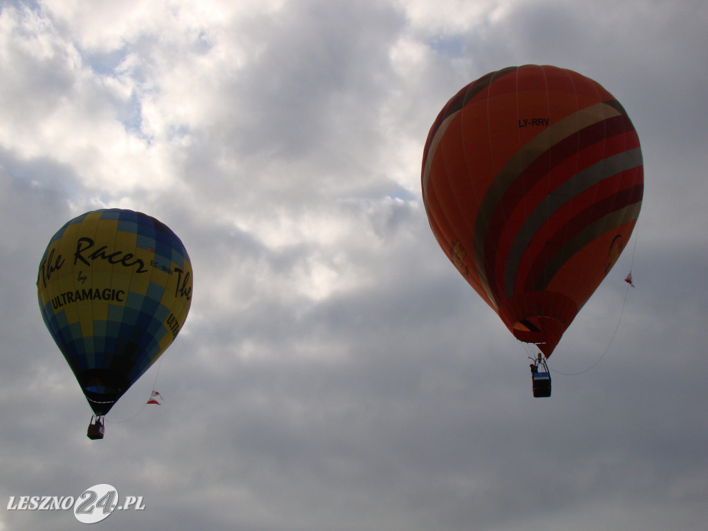 Pierwszy dzień zawodów balonowych w Lesznie
