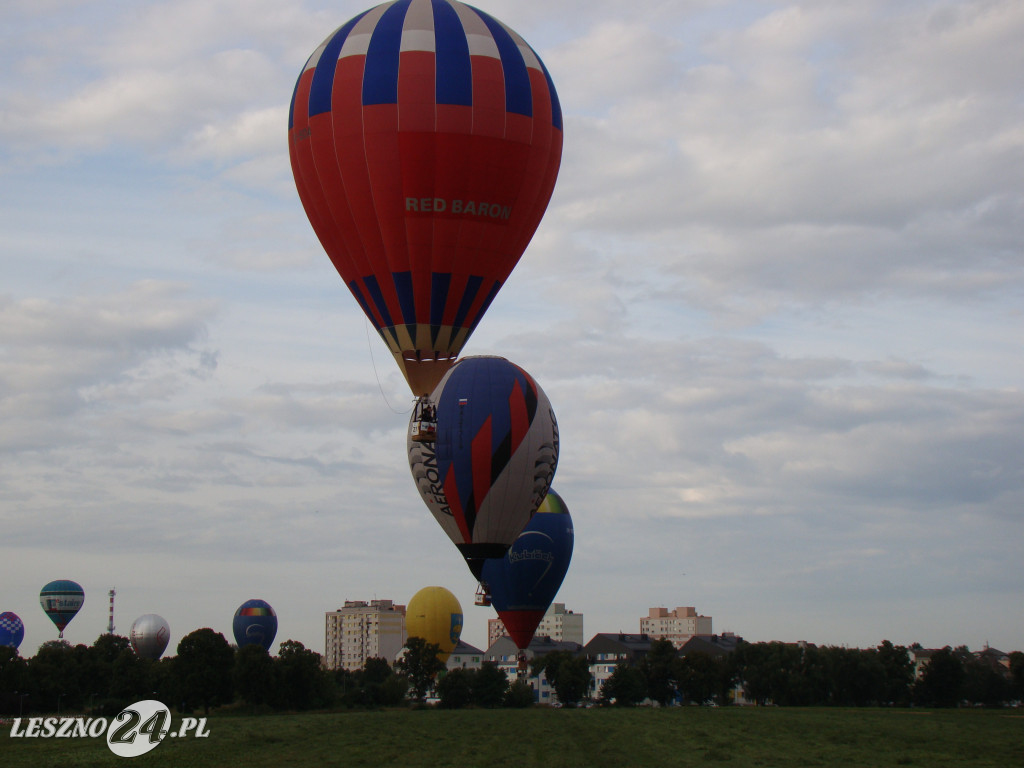 Pierwszy dzień zawodów balonowych w Lesznie
