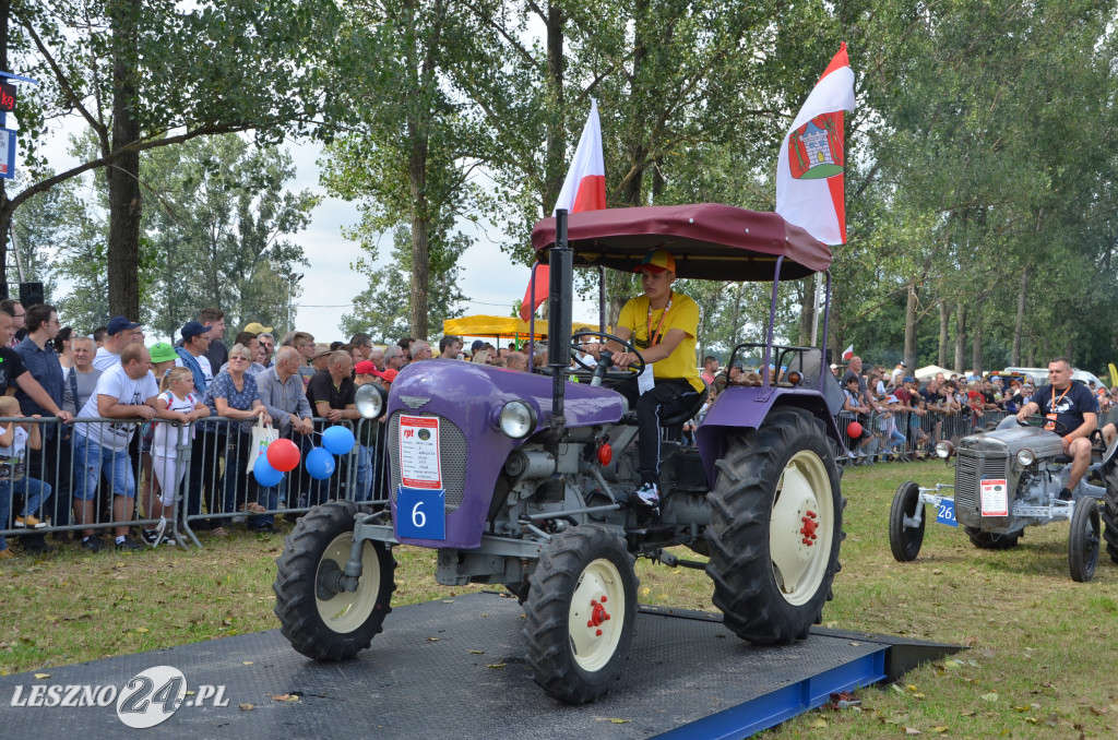 XIX Ogólnopolski Festiwal Starych Ciągników i Maszyn Rolniczych