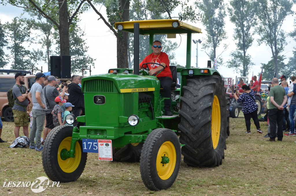 XIX Ogólnopolski Festiwal Starych Ciągników i Maszyn Rolniczych