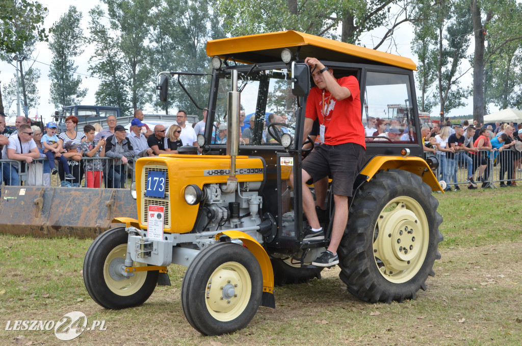 XIX Ogólnopolski Festiwal Starych Ciągników i Maszyn Rolniczych