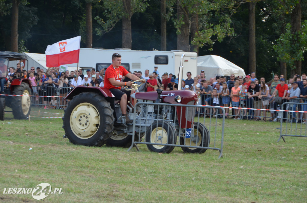 XIX Ogólnopolski Festiwal Starych Ciągników i Maszyn Rolniczych