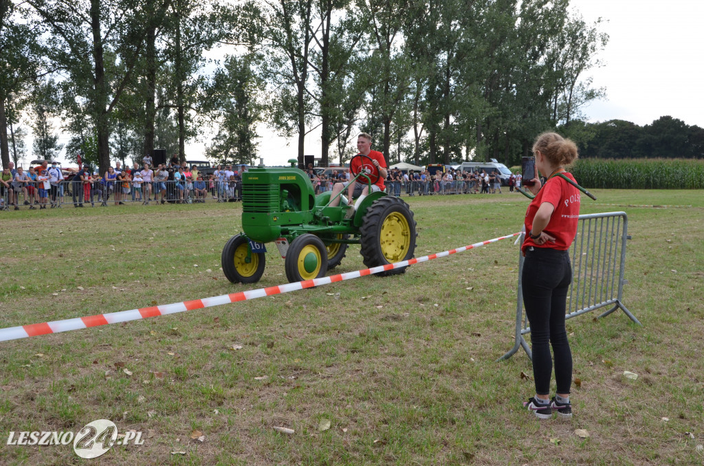 XIX Ogólnopolski Festiwal Starych Ciągników i Maszyn Rolniczych