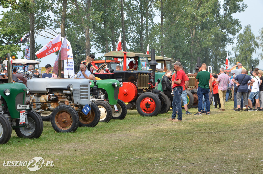 XIX Ogólnopolski Festiwal Starych Ciągników i Maszyn Rolniczych - drugi dzień