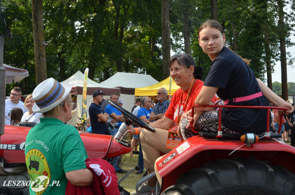 XIX Ogólnopolski Festiwal Starych Ciągników i Maszyn Rolniczych - drugi dzień