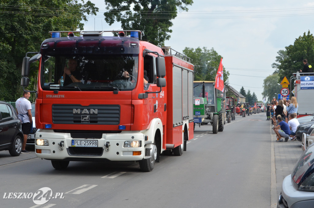 XIX Ogólnopolski Festiwal Starych Ciągników i Maszyn Rolniczych - drugi dzień