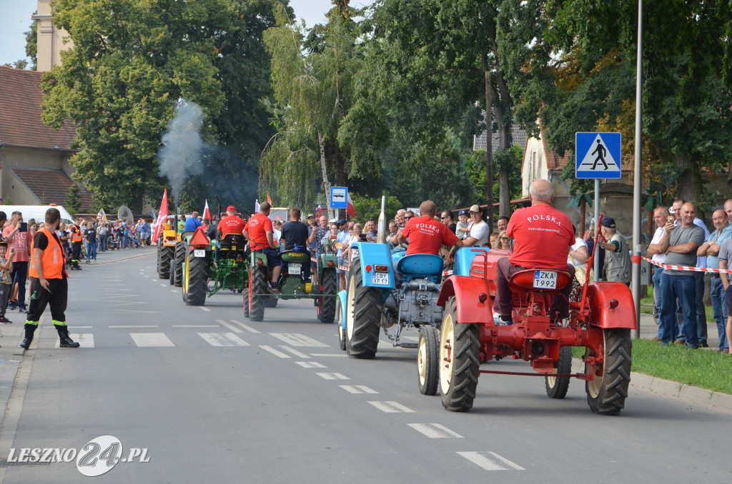 XIX Ogólnopolski Festiwal Starych Ciągników i Maszyn Rolniczych - drugi dzień