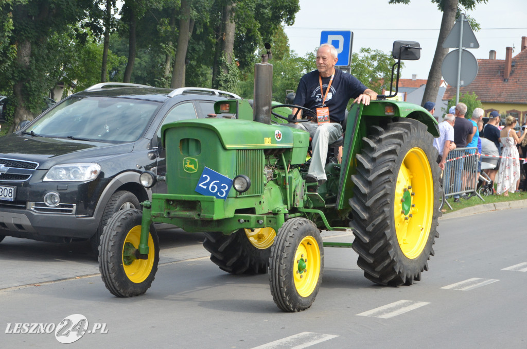 XIX Ogólnopolski Festiwal Starych Ciągników i Maszyn Rolniczych - drugi dzień