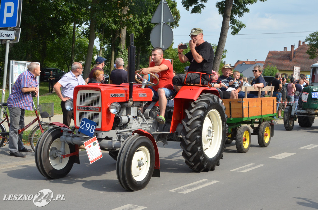 XIX Ogólnopolski Festiwal Starych Ciągników i Maszyn Rolniczych - drugi dzień