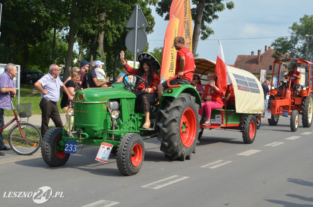 XIX Ogólnopolski Festiwal Starych Ciągników i Maszyn Rolniczych - drugi dzień