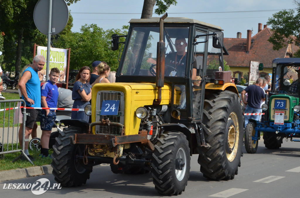 XIX Ogólnopolski Festiwal Starych Ciągników i Maszyn Rolniczych - drugi dzień