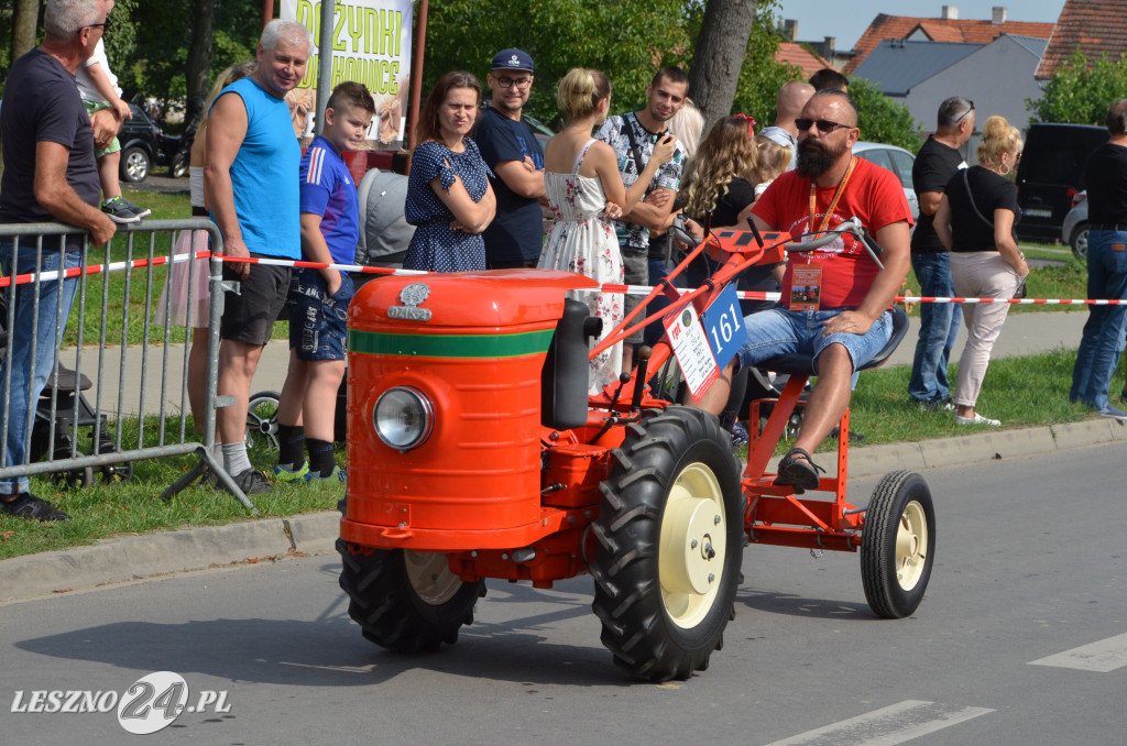 XIX Ogólnopolski Festiwal Starych Ciągników i Maszyn Rolniczych - drugi dzień