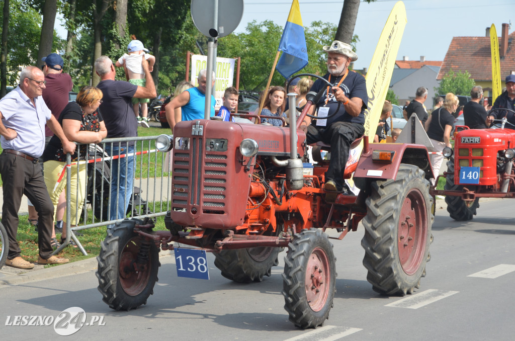 XIX Ogólnopolski Festiwal Starych Ciągników i Maszyn Rolniczych - drugi dzień