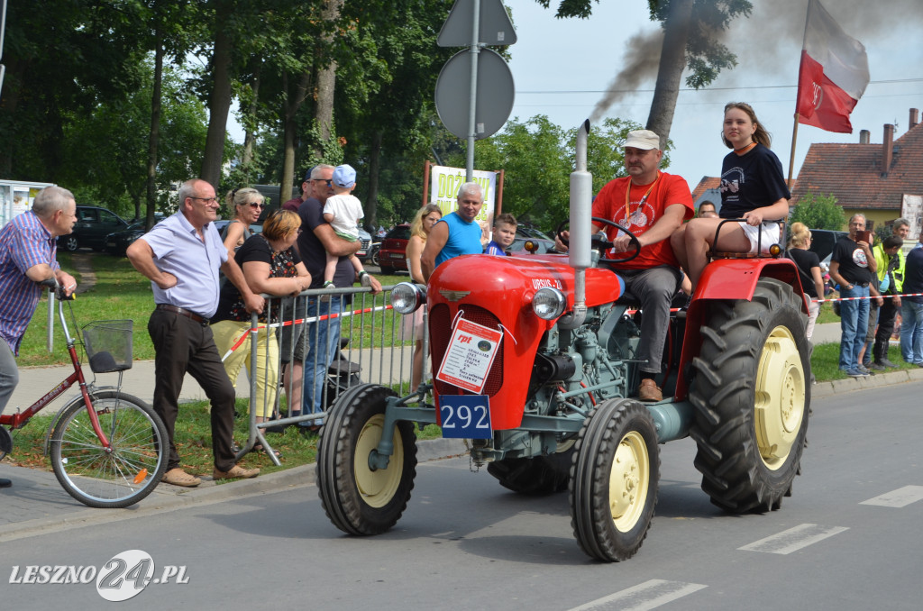XIX Ogólnopolski Festiwal Starych Ciągników i Maszyn Rolniczych - drugi dzień
