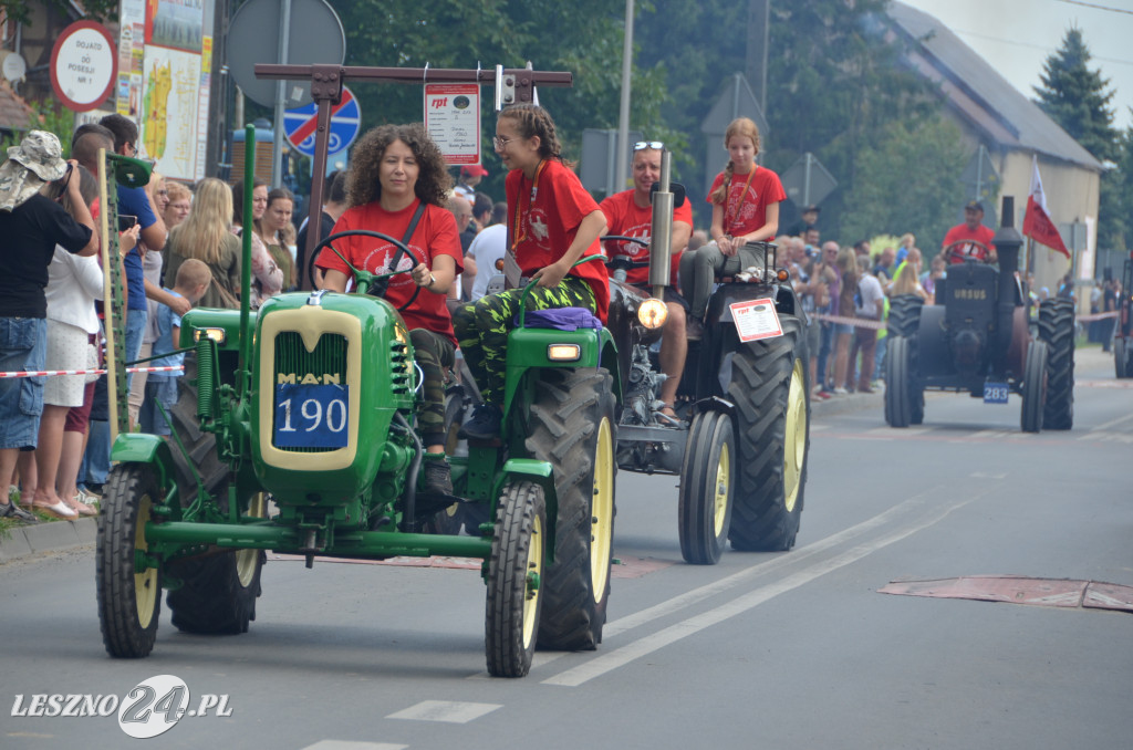 XIX Ogólnopolski Festiwal Starych Ciągników i Maszyn Rolniczych - drugi dzień